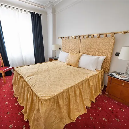 Bologna Hotell 4*