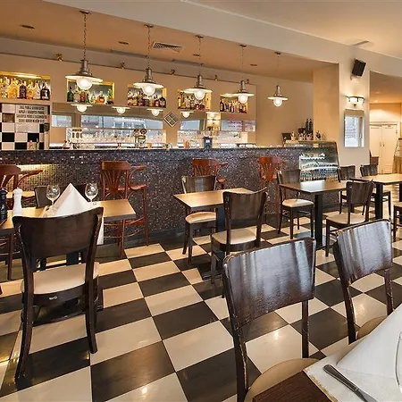 Hotell Bologna 4*