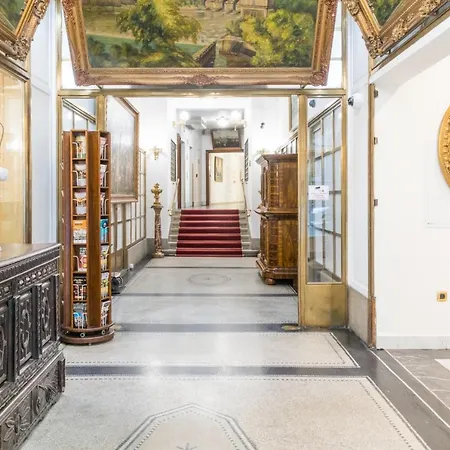 Bologna Отель 4*