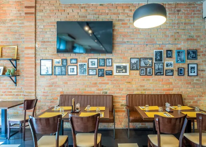 Bologna 4* プラハ