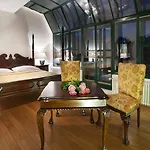 Bologna 4*